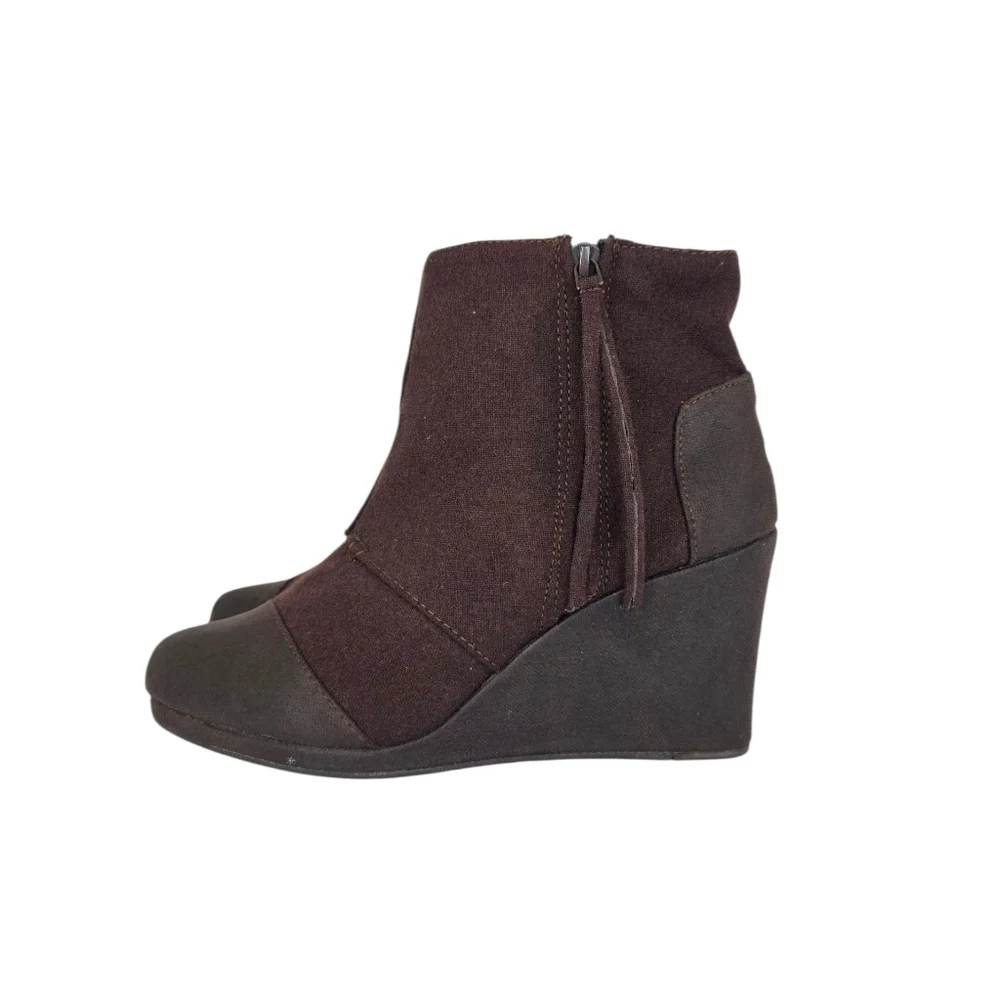 Toms Wedge Boots Zip‎ Brown Comfort Casual Fashion Ankle Booties Womens Size 9.5